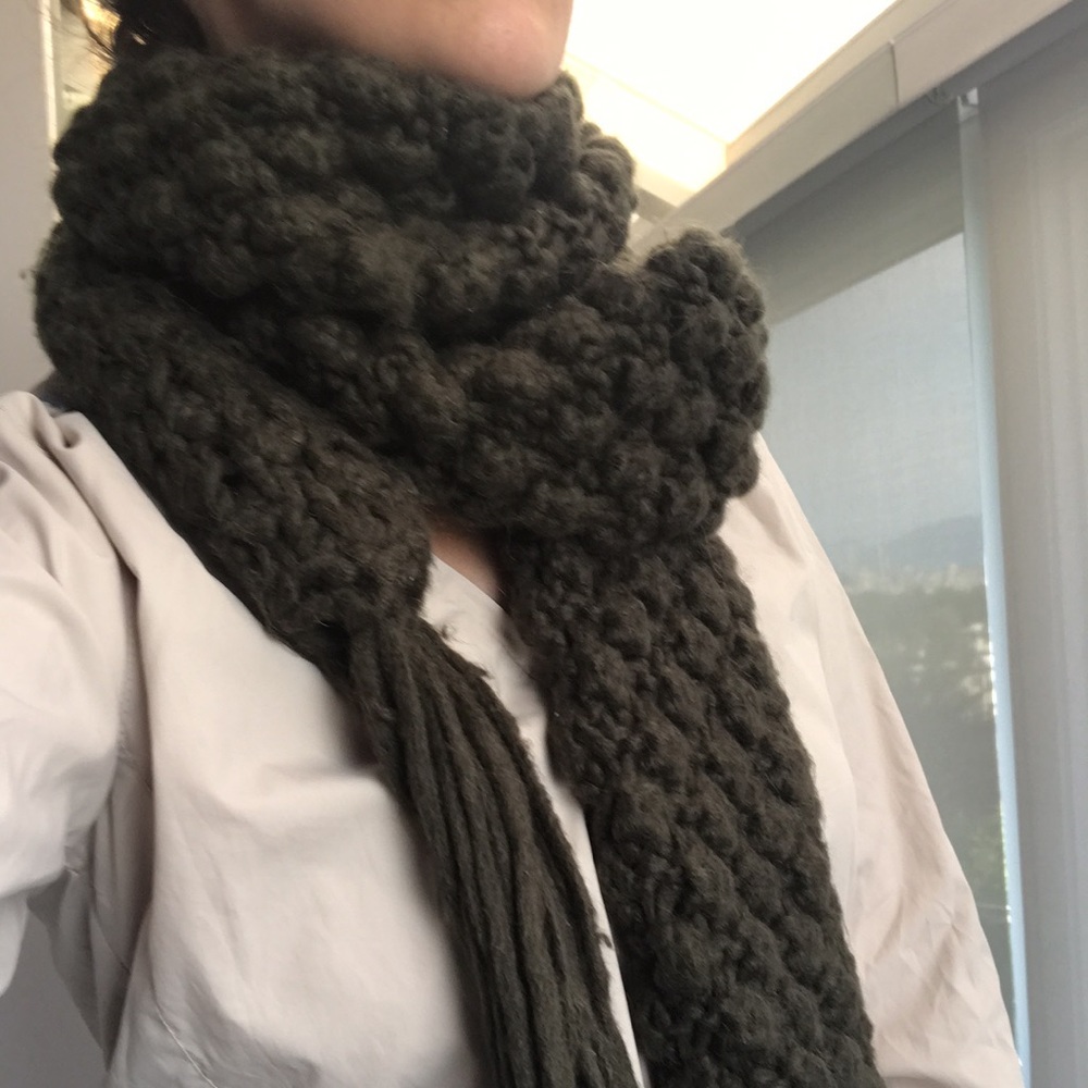 MICHAEL Michael Kors Green Knit Wool Scarf